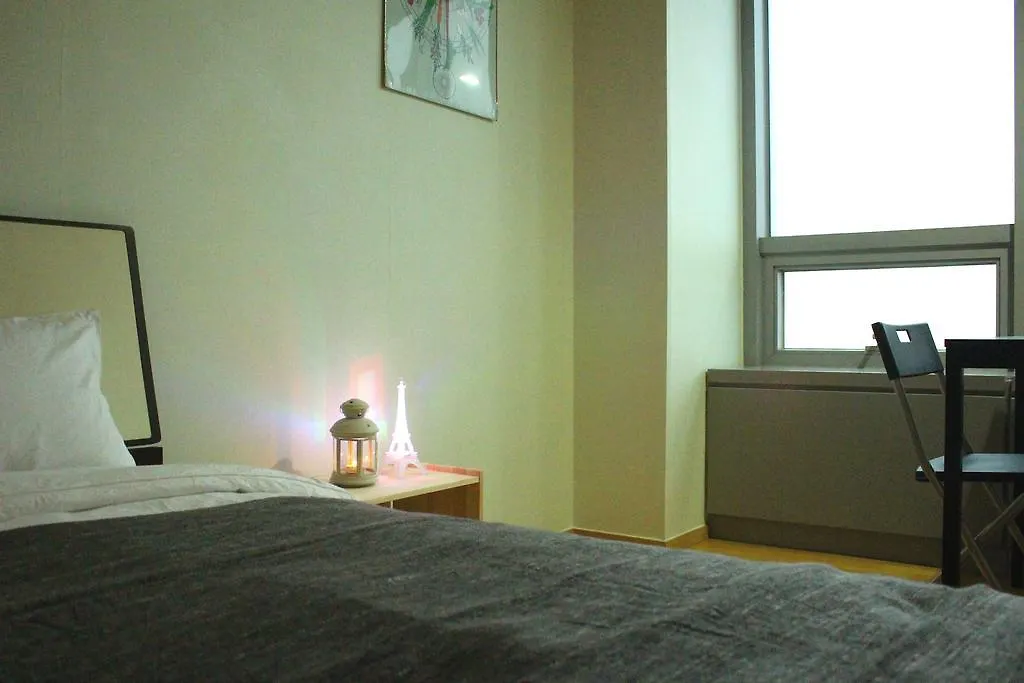 Apartment Incheon Airport Pitapat Residence